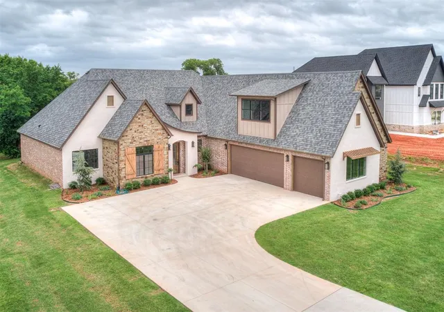 Photo 3 of Single family home for sale at 3394 Red Ridge Dr, Blanchard, OK 73010 | MLS# 1225829 | Listing updated on 2026-10-18