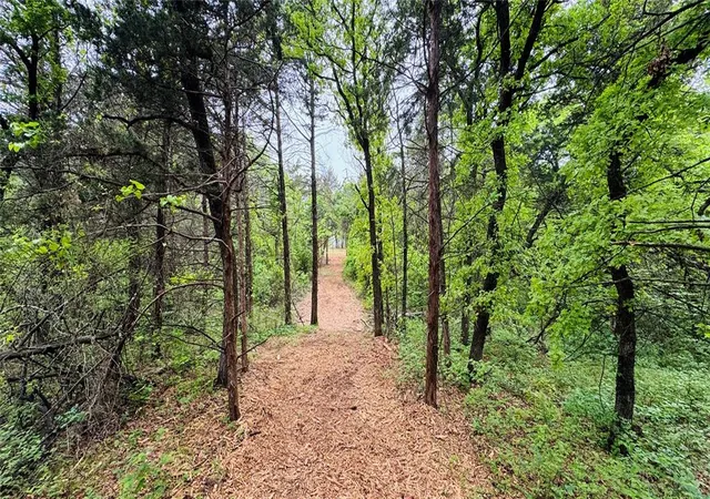 Photo 3 of Land for sale at 5928 Crest Dr, Guthrie, OK 73044 | MLS# 1225830 | Listing updated on 2026-09-21