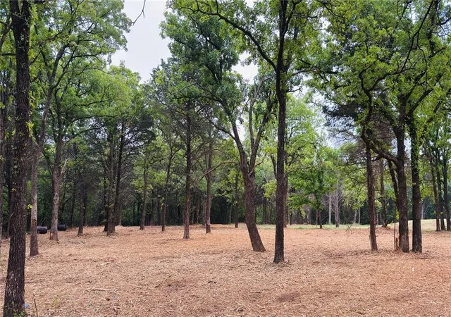 Photo 2 of Land for sale at 5928 Crest Dr, Guthrie, OK 73044 | MLS# 1225830 | Listing updated on 2026-09-21