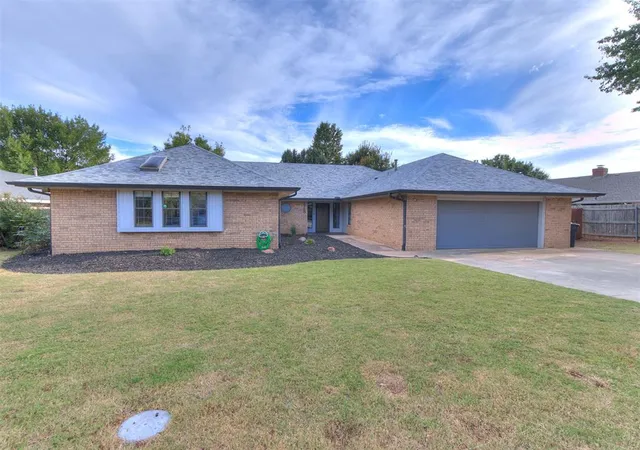 Homes for sale in Oklahoma City, OK | 6720 Basswood Canyon Rd, Oklahoma City, OK 73162 | MLS# 1225840
