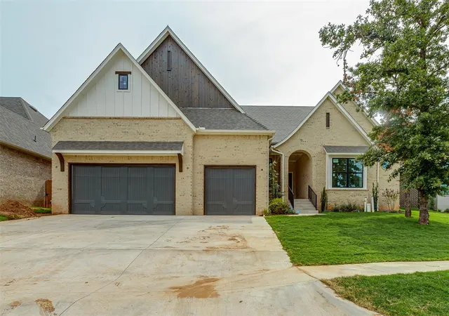 Photo 1 of Single family home for sale at 3932 Shady Hl Trl, Edmond, OK 73034 | MLS# 1225851 | Listing updated on 2026-08-12