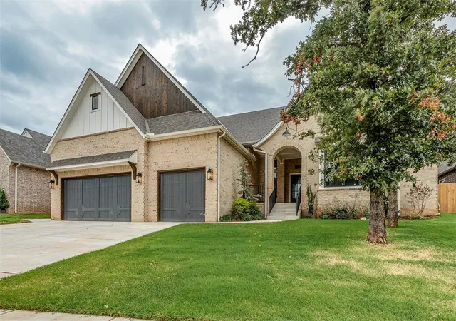 Photo 2 of Single family home for sale at 3932 Shady Hl Trl, Edmond, OK 73034 | MLS# 1225851 | Listing updated on 2026-10-20