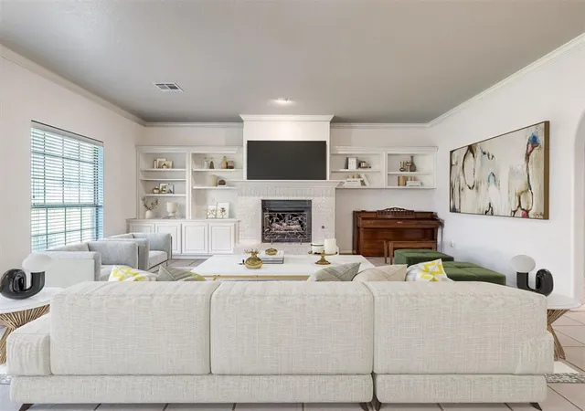 Photo 2 of Sale Pending at 1813 Nw 161st Place, Edmond, OK 73013 | MLS# 1225864 | Listing updated on 2026-09-01