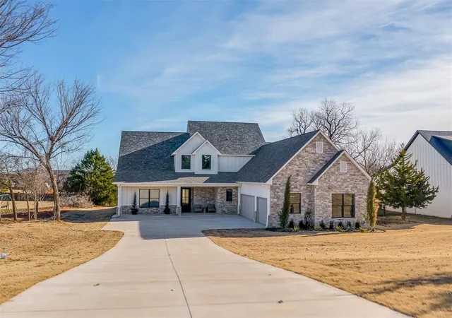 3rd image of 3442 Red Ridge Dr, Blanchard, OK 73010 | MLS# 1225888
