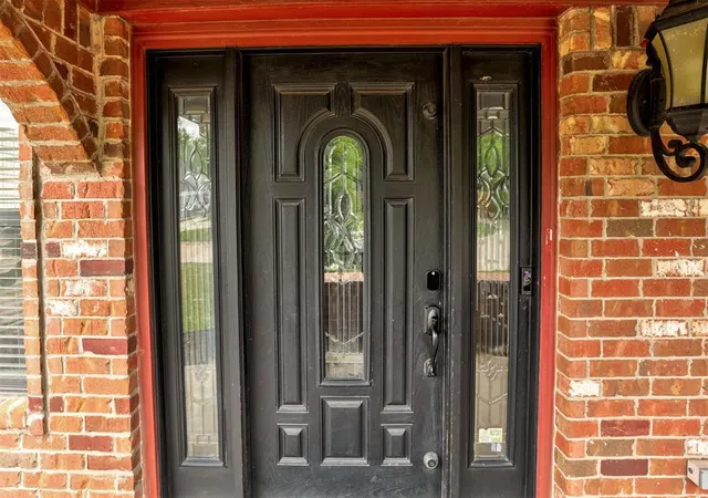 Photo 4 of Single family home for sale at 117 NW 31st Street, Oklahoma City, OK 73118 | MLS# 1225896 | Listing updated on 2026-07-15