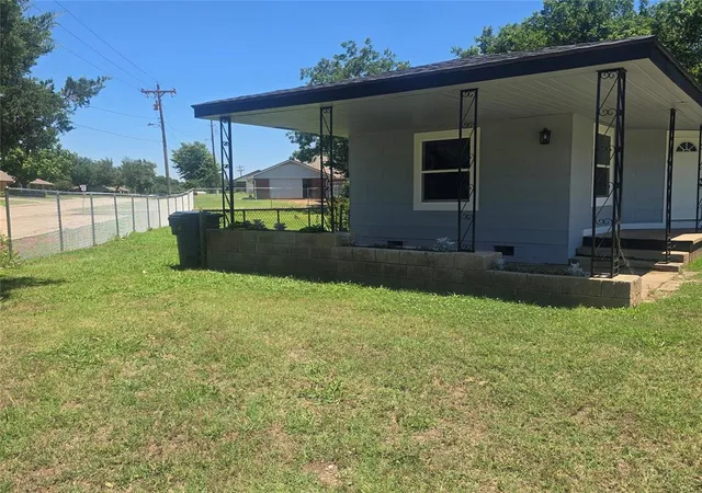 Homes for sale in Tecumseh, OK | 1015 N Rangeline St, Tecumseh, OK 74873 | MLS# 1225897