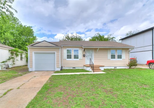 Single family home for sale at 917 SW 49th Street, Oklahoma City, OK 73109 | MLS# 1225968