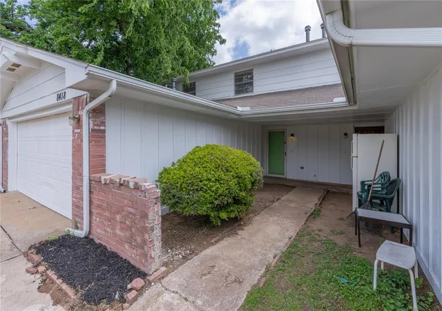 3rd image of 8418 Candlewood Dr, Oklahoma City, OK 73132 | MLS# 1225997