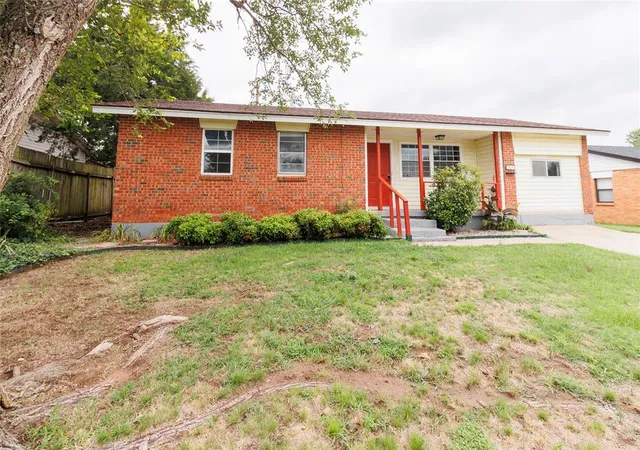 Homes for sale in Elgin, OK | 205 Oak St, Elgin, OK 73538 | MLS# 1226049