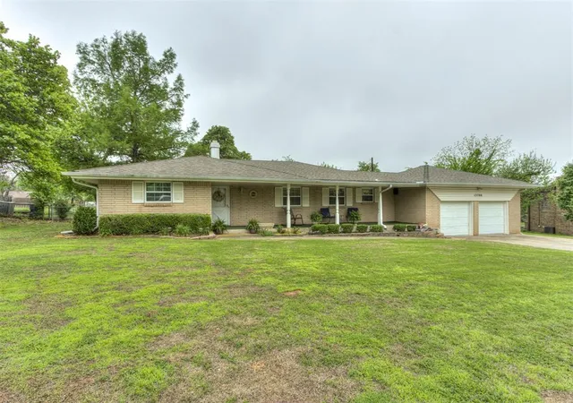 2nd image of 13708 Ne 9th St, Choctaw, OK 73020 | MLS# 1226107