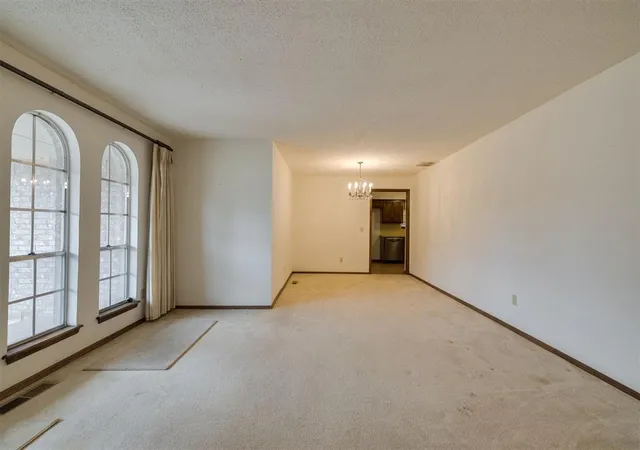 Photo 3 of Sale Pending at 2904 Shadybrook Dr, Oklahoma City, OK 73110 | MLS# 1226113 | Listing updated on 2026-05-07