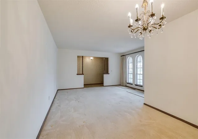 Photo 4 of Sale Pending at 2904 Shadybrook Dr, Oklahoma City, OK 73110 | MLS# 1226113 | Listing updated on 2026-05-07