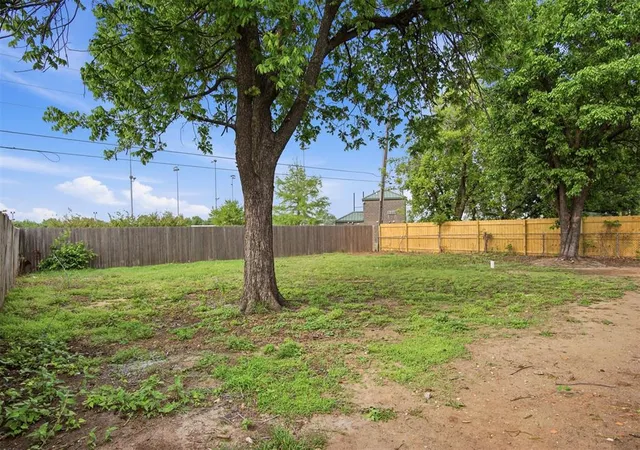 Homes for sale in Warr Acres, OK | 5101 Nw 47th St, Warr Acres, OK 73122 | MLS# 1226220