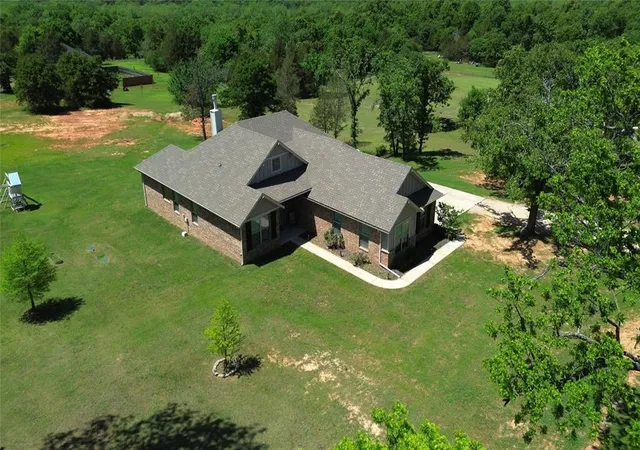 Homes for sale in Newalla, OK | 14951 Remington Dr, Newalla, OK 74857 | MLS# 1226225