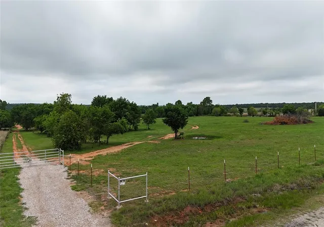 1st image of 999 240th St, Blanchard, OK 73010 | MLS# 1226247
