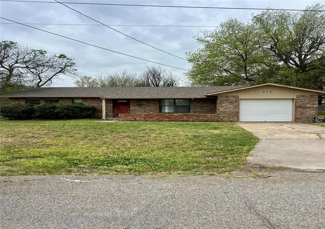 Homes for sale in Cushing, OK | 315 S Dungan Ave, Cushing, OK 74023 | MLS# 1226249