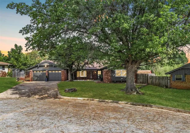 Homes for sale in Oklahoma City, OK | 6308 Nw 62nd Cir, Oklahoma City, OK 73122 | MLS# 1226365