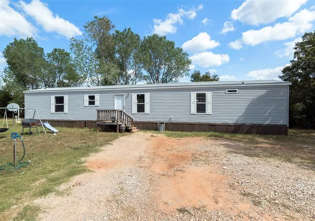 5th image of 329374 E 936 Rd, Luther, OK 73054 | MLS# 1226370