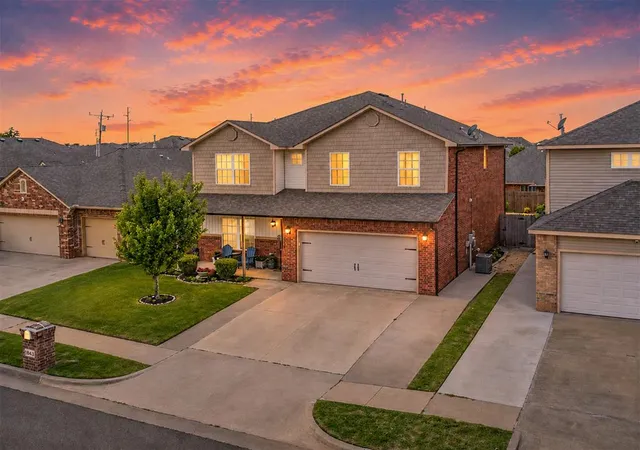 Homes for sale in Edmond, OK | 19433 Vista Ave, Edmond, OK 73012 | MLS# 1226403