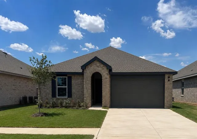 1st image of 16205 Cherokee Trl, Piedmont, OK 73078 | MLS# 1226474