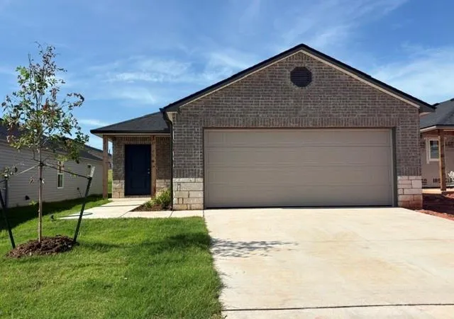 Photo 1 of Sale Pending at 1213 Saddle Dr, Guthrie, OK 73044 | MLS# 1226486 | Listing updated on 2026-09-29