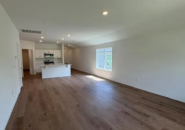 Photo 3 of Sale Pending at 1213 Saddle Dr, Guthrie, OK 73044 | MLS# 1226486 | Listing updated on 2026-09-29