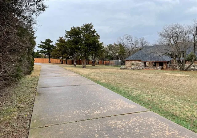 3rd image of 7413 Nw 150Th St, Oklahoma City, OK 73142 | MLS# 1226505