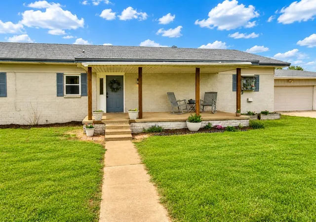 Photo 3 of Single family home for sale at 1396 County St 2960 St, Blanchard, OK 73010 | MLS# 1226525 | Listing updated on 2026-08-16