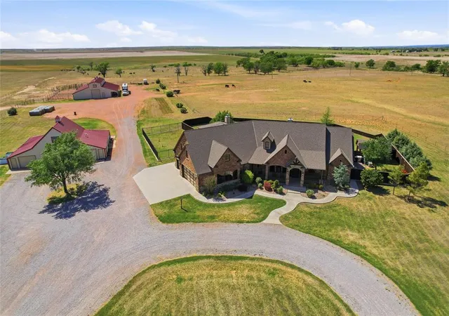 Homes for sale in Mangum, OK | 22334 N County Road 1940, Mangum, OK 73554 | MLS# 1226535