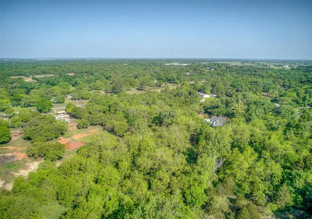 Photo 4 of Sale Pending at 517 SE 72nd Avenue, Norman, OK 73026 | MLS# 1226566 | Listing updated on 2026-06-15