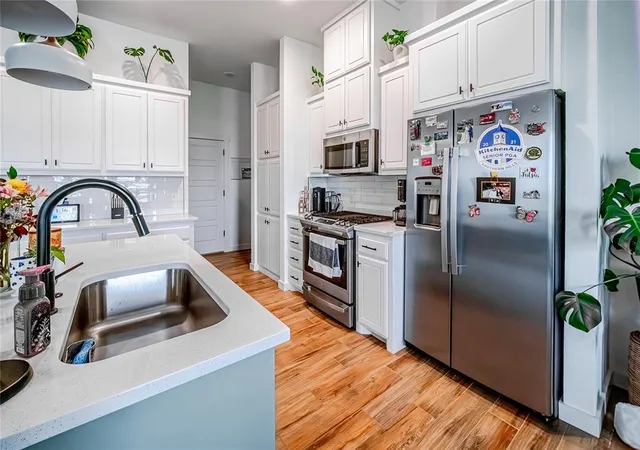 Photo 4 of Single family home for sale at 2309 Alameda Park Dr, Norman, OK 73071 | MLS# 1226592 | Listing updated on 2026-07-29