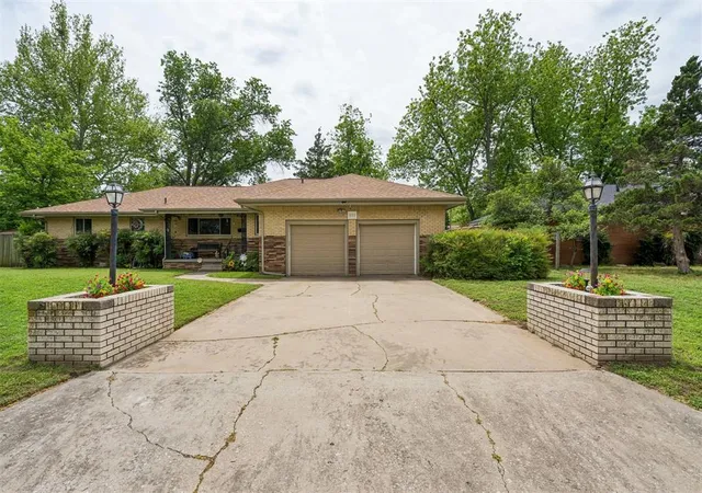 Photo 3 of Single family home for sale at 111 Crestmont Ave, Norman, OK 73069 | MLS# 1226656 | Listing updated on 2026-08-03