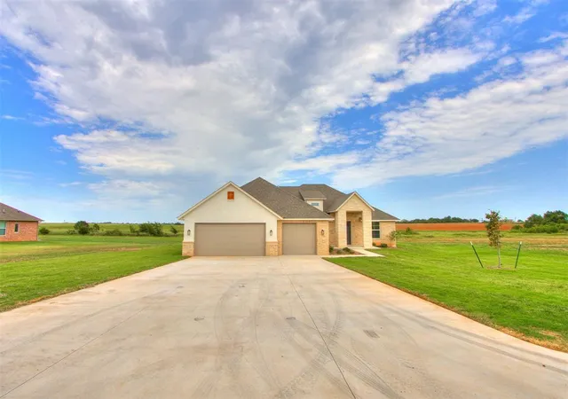 Homes for sale in Guthrie, OK | 9100 Avington Wy, Guthrie, OK 73044 | MLS# 1226722