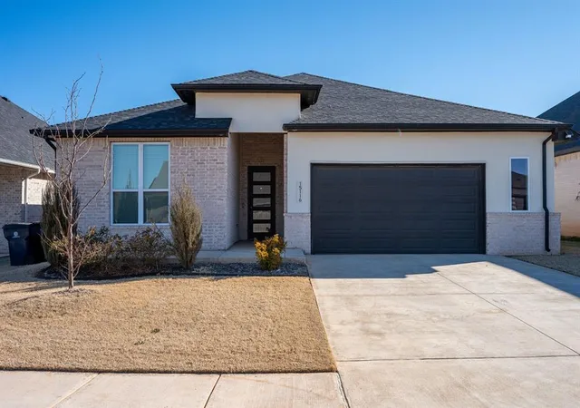 Photo 2 of Single family home for sale at 15116 Jasper Ct, Edmond, OK 73013 | MLS# 1226753 | Listing updated on 2026-08-12