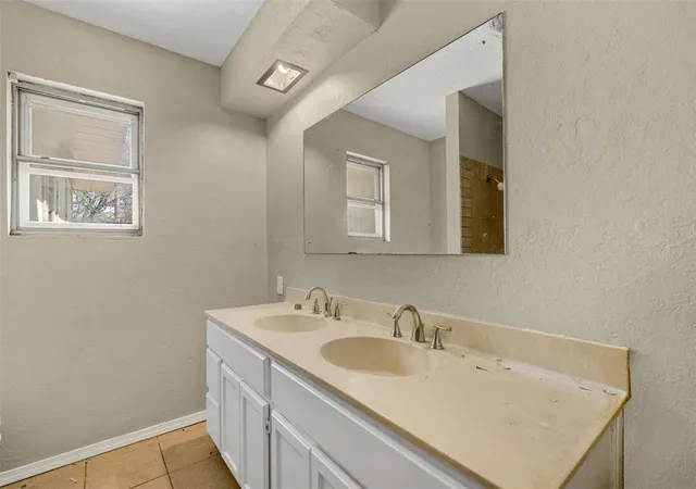 image of 2607 Nw 46th Pl, Lawton, OK 73505 | MLS# 1226787