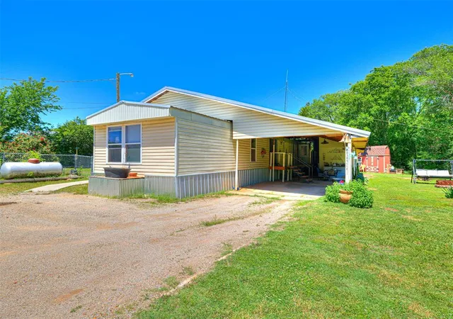 5th image of 9201 E Slaughterville Rd, Lexington, OK 73051 | MLS# 1226793