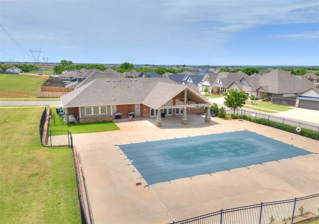 Homes for sale in Yukon, OK | 14537 Astor Ln, Yukon, OK 73099 | MLS# 1226795