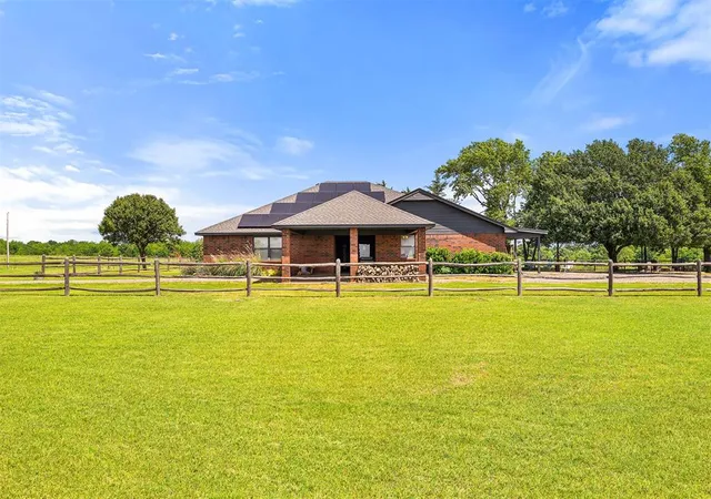 Photo 3 of Single family home for sale at 12840 Indian Meridian Ave, Wayne, OK 73095 | MLS# 1226851 | Listing updated on 2026-07-21