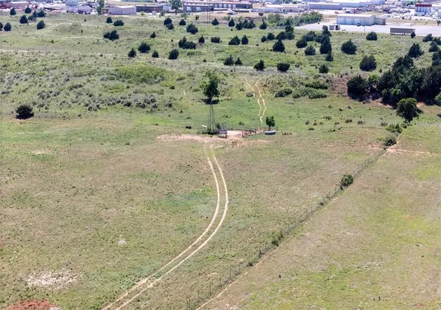 3rd image of 2 N 2440 Rd, Weatherford, OK 73096 | MLS# 1226871