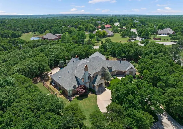 Homes for sale in Edmond, OK | 1416 Territories Dr, Edmond, OK 73034 | MLS# 1226923
