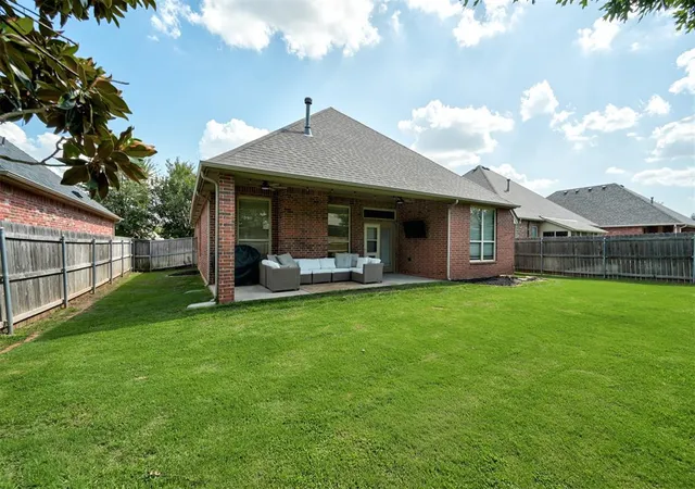 2nd image of 6101 Nw 153rd St, Edmond, OK 73013 | MLS# 1226924