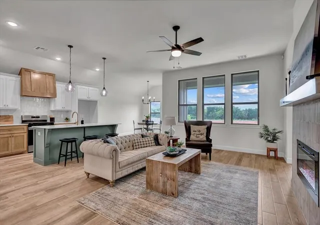 image of 1106 Azalea Farms Rd, Noble, OK 73068 | MLS# 1226929