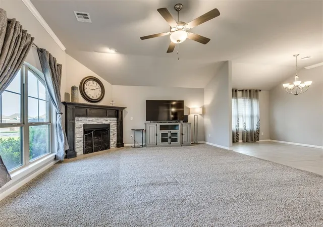 4th image of 15612 Vermillion Dr, Edmond, OK 73013 | MLS# 1226956