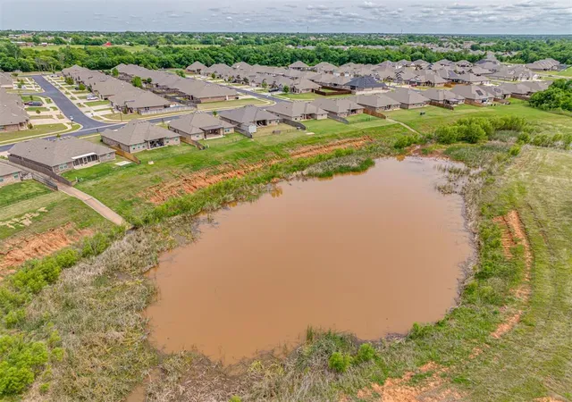 Photo 50 of Single family home for sale at 2416 Crk Side Cir, Moore, OK 73160 | MLS# 1226981 | Listing updated on 2026-05-13