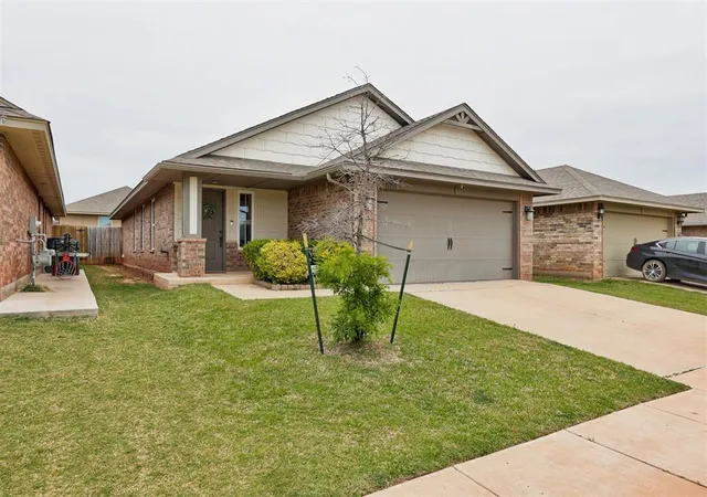 Photo 3 of Sale Pending at 19716 Brunswick Ct, Edmond, OK 73012 | MLS# 1226994 | Listing updated on 2026-09-16