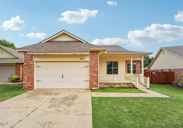 Homes for sale in Oklahoma City, OK | 9420 Lansbrook Ln, Oklahoma City, OK 73162 | MLS# 1227003