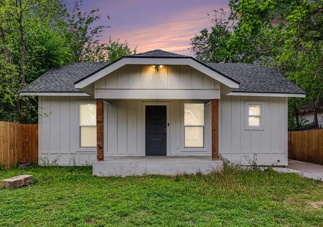 Homes for sale in Oklahoma City, OK | 1531 Ne 18th St, Oklahoma City, OK 73111 | MLS# 1227010