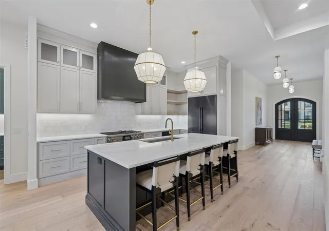 Photo 3 of Single family home for sale at 1722 Huntington Ave, Nichols Hills, OK 73116 | MLS# 1227021 | Listing updated on 2026-08-05