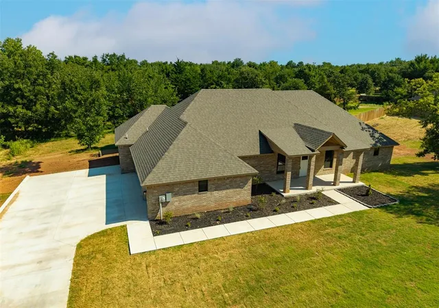 Photo 3 of Single family home for sale at 2299 Pecan Ridge, Jones, OK 73049 | MLS# 1227060 | Listing updated on 2026-08-31