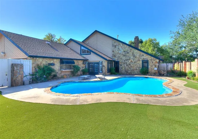 Photo 1 of Single family home for sale at 8101 Brownsville Ln, Bethany, OK 73008 | MLS# 1227067 | Listing updated on 2026-09-14